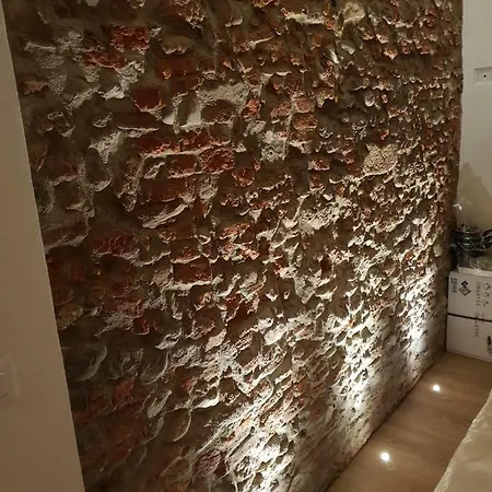 Appartamento 6 Via Della Rosa *